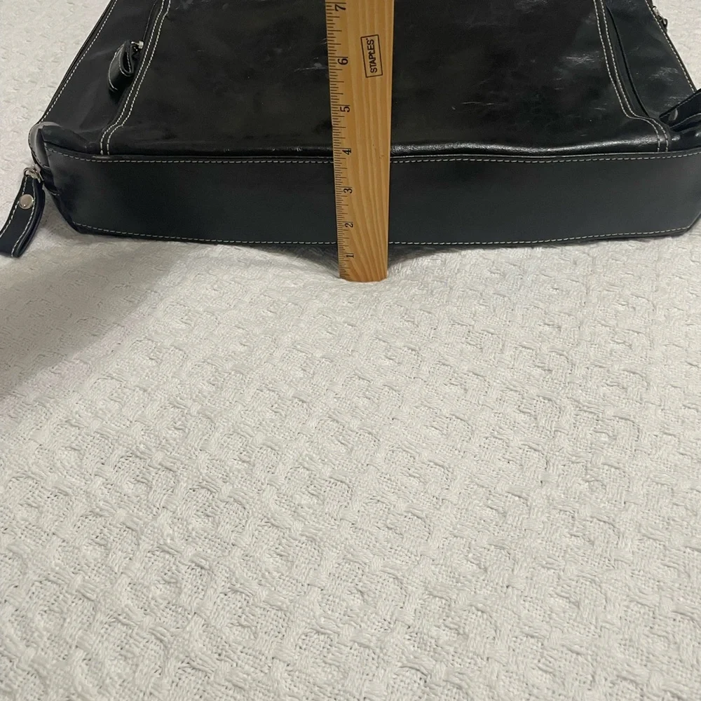 Samsonite stylish black